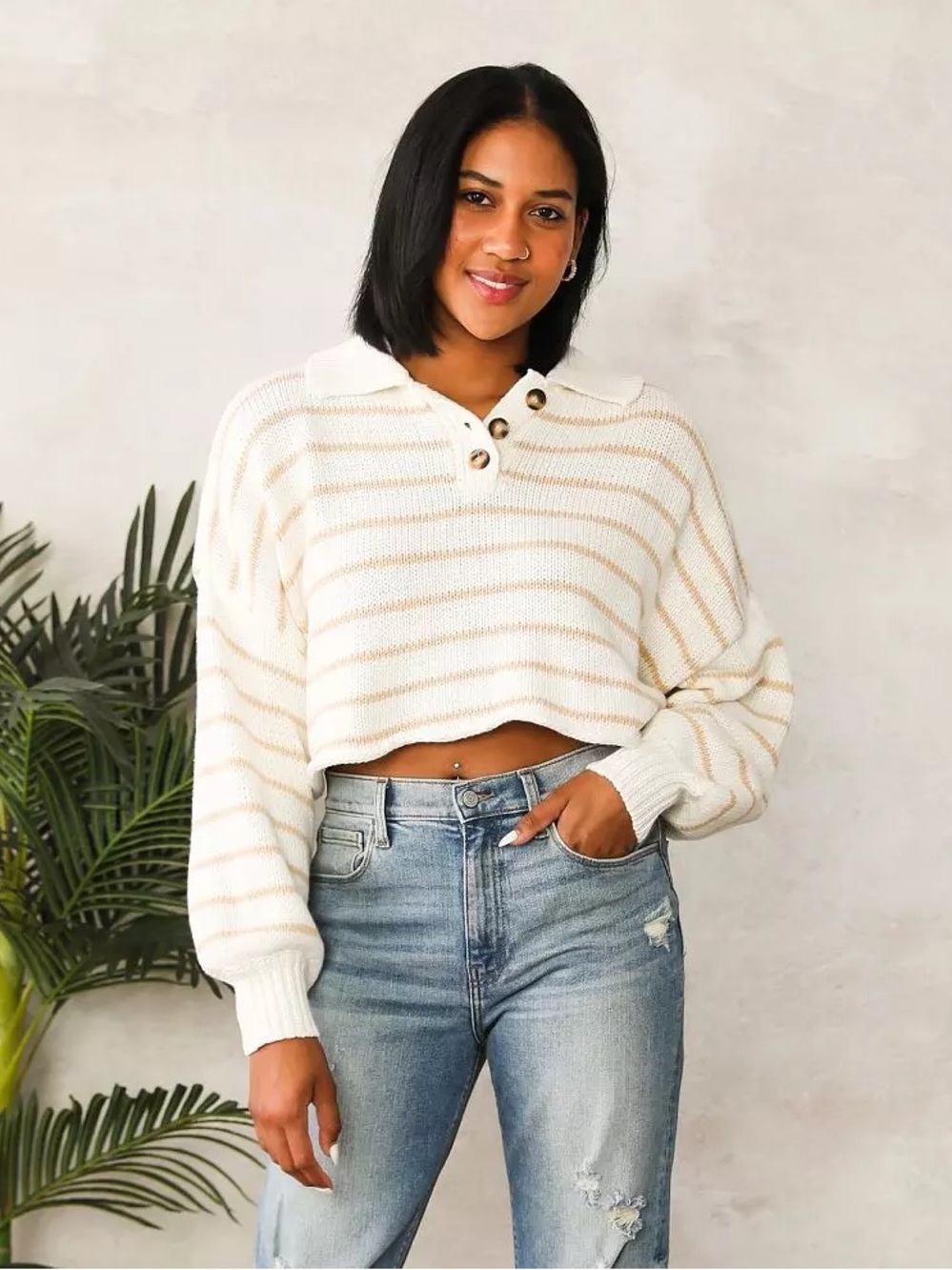 Striped Knit Pullover Sweater in White & Tan